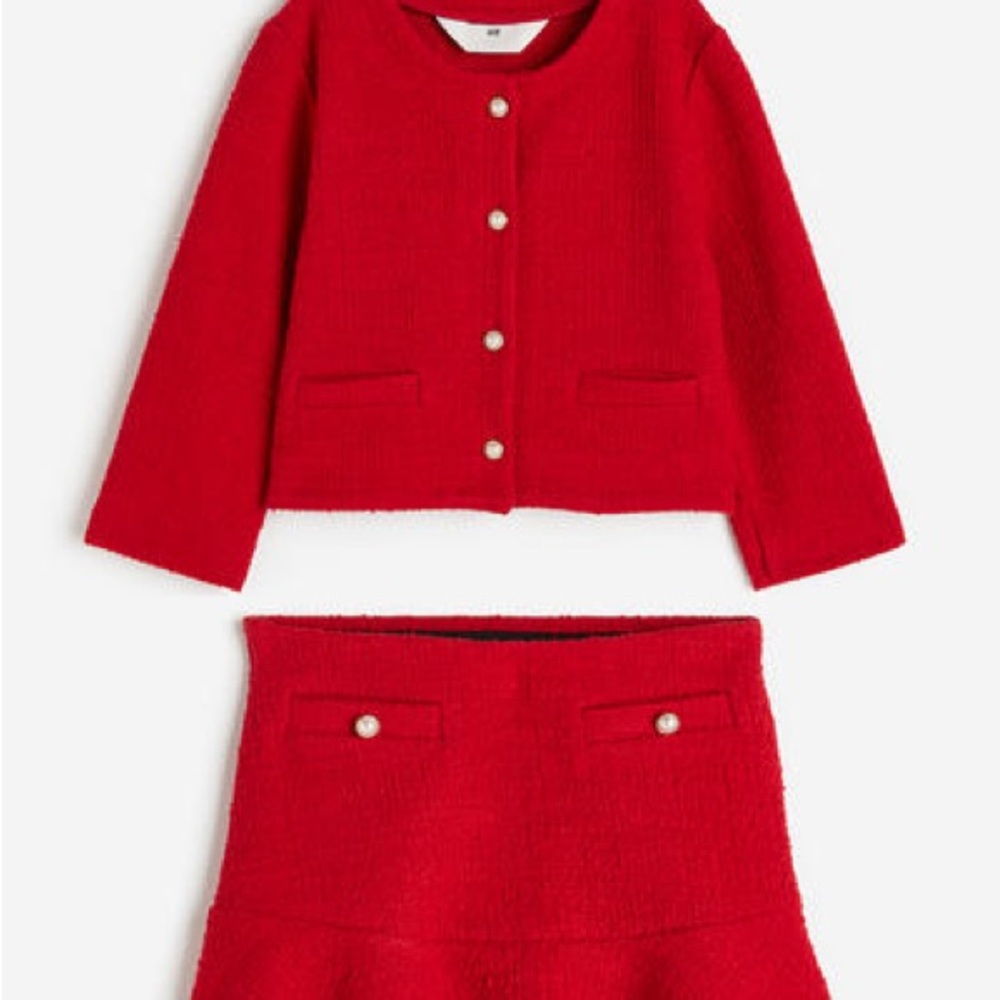 H&M Red High-Waisted Skirt with Patch Pockets